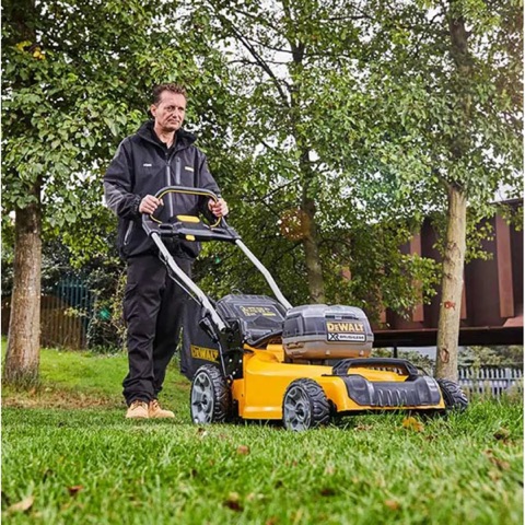 DEWALT 36V BRUSHLESS 2 X 5.0AH 19″ (480MM) LAWN MOWER KIT DCMW564P2-XE SKU..174621